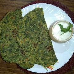 A picture of Methi Coriander Paratha.