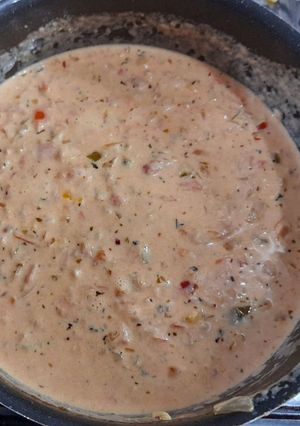 Una foto de Salsa Portuguesa con Crema