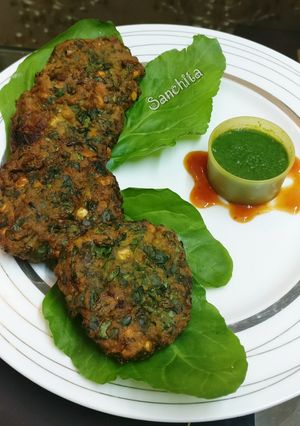 A picture of Spinach dal vada.