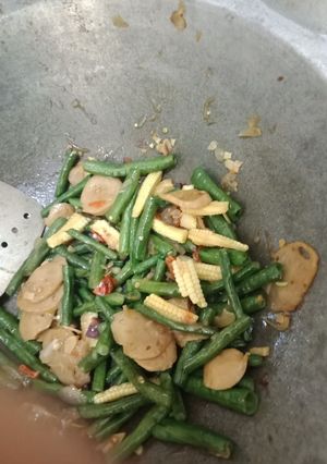 Foto resep Tumis kacang panjang putren dan bakso