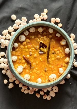 A picture of Chana Dal with Roasted Makhana (Fox Nuts).