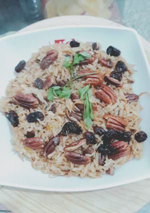Una foto de Arroz árabe con frutos secos