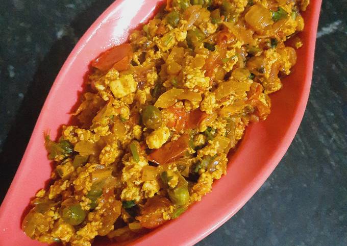 Paneer bhurji Recipe by Jayakrite Kande - Cookpad