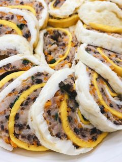 Hình của món Trứng cuộn thịt.