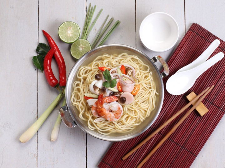 Cara Gampang Menyiapkan Mi Tom Yum Ciptarasa yang Lezat Sekali