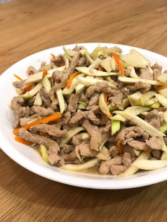 筊白筍炒肉絲 的食譜成品照片
