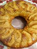 Ciambella di mele e cannella