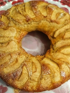 Foto di Ciambella di mele e cannella