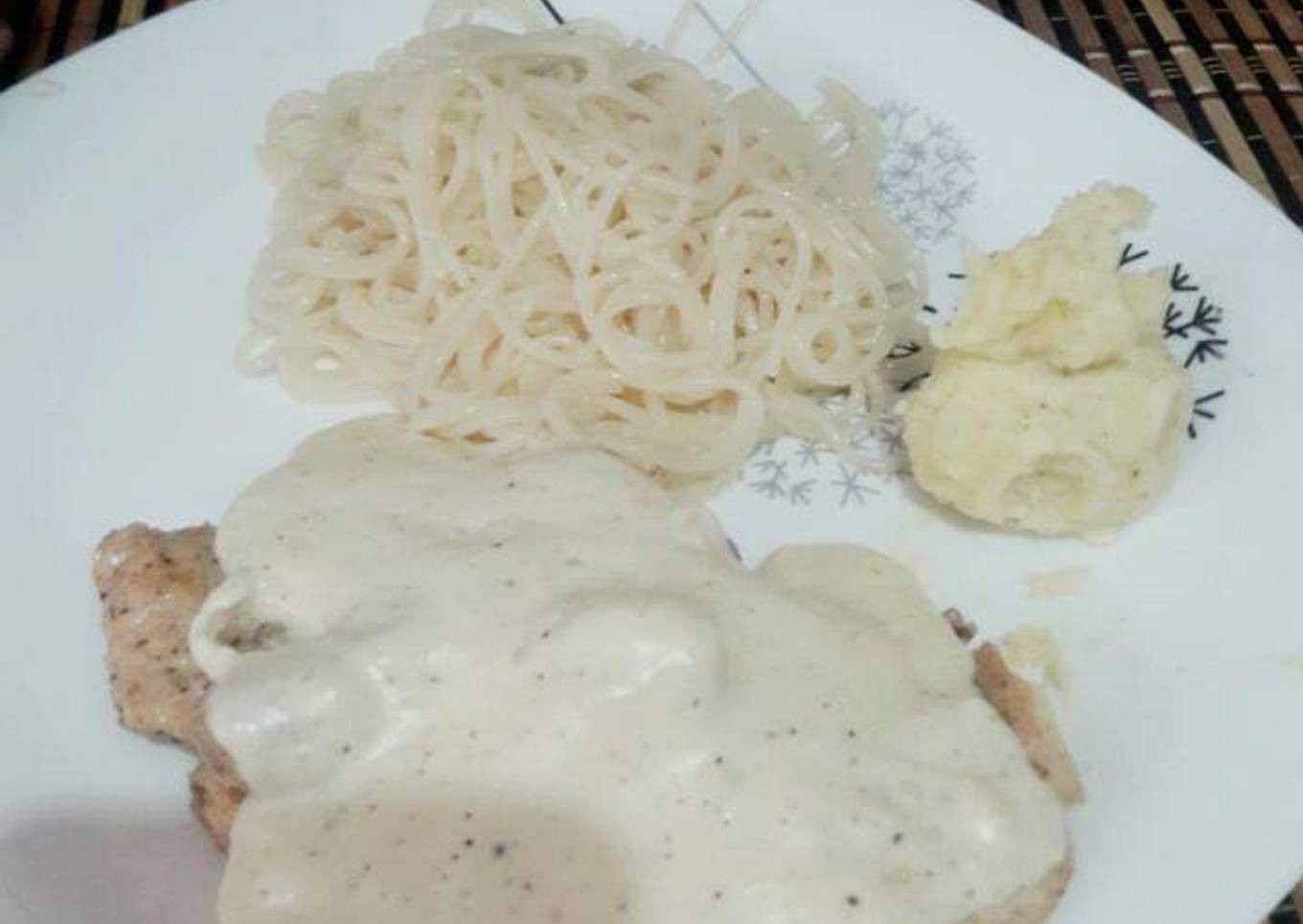Creamy steak