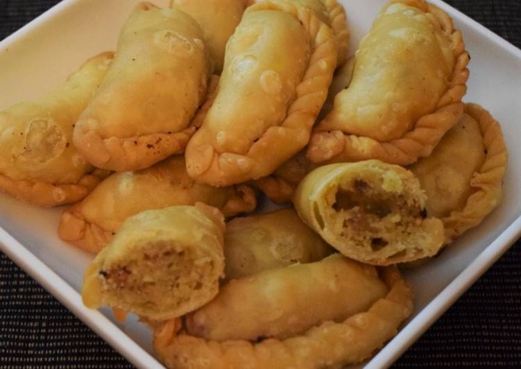 Recipe: Delicious Gujiya