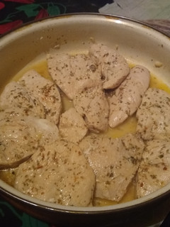 Una foto de Pollo con orégano y merkén