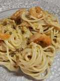 🍝 Spaghetti con salsa de crema, verdeo y camarones 🍤