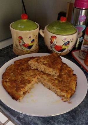Una foto de "Tortilla de atún y zanahoria"