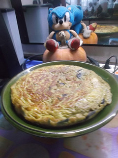 Una foto de Tortilla de esparragos y berenjena