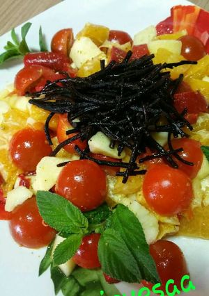 Una foto de Ensalada de Cítricos 🍊🍏🍅👌