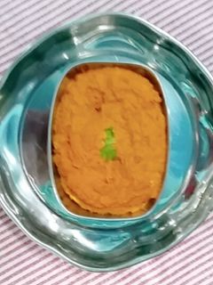 ஸ்பெஷல் தக்காளிச் சட்னி (Special thakkaali chutney recipe in tamil) செய்முறை முக்கிய புகைப்படம்