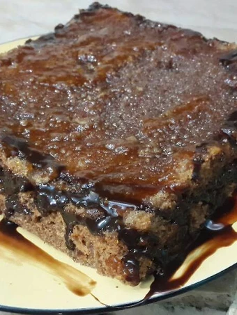 Easy Steps Prepare Recipes Sweet Caramel  Chocolate Cake the Delicious Can Pamper Your Tongue.