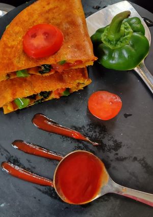 A picture of Besan chilla sandwich.