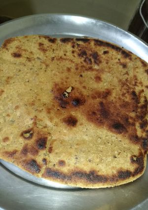 मसाला पराठा (Masala Paratha recipe in hindi) रेसिपी मुख्य फोटो
