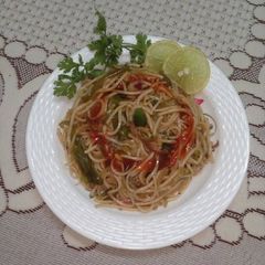 A picture of Veg noodles.