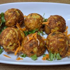 A picture of Jowar+ vegetable appe.
