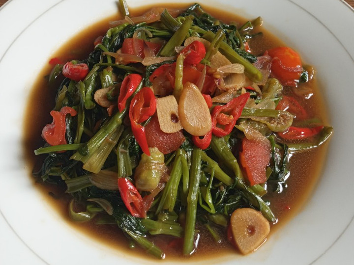 Bagaimana Menyiapkan Tumis Kangkung Saus Tiram ala Resto yang Bikin Ngiler