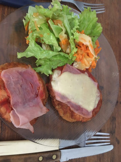 Una foto de Milanesas de avena a la napolitana