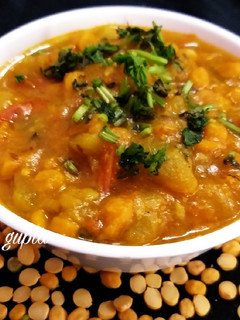 लौकी चने की दाल की सब्जी(lauki chane ki daal recipe in hindi) रेसिपी मुख्य फोटो