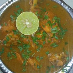 A picture of Dhaba Style simple & Spicy Chicken Gravy.