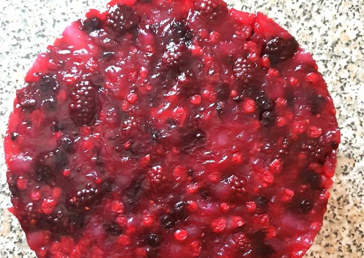 Simple Way to Make Qualsiasi sera della settimana Cheesecake ai frutti di bosco