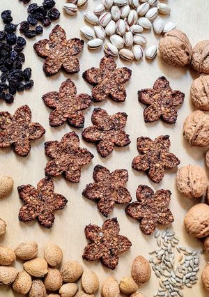 Una foto de Galletitas nutritivas de frutos secos 🍪 sin azúcar agregado ni harinas 🌱pocos ing. 🇦🇷