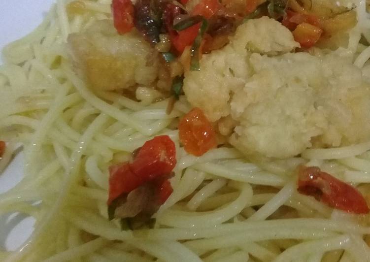 Bagaimana Membuat Spagheti+tahu crispy sambal matah Anti Gagal