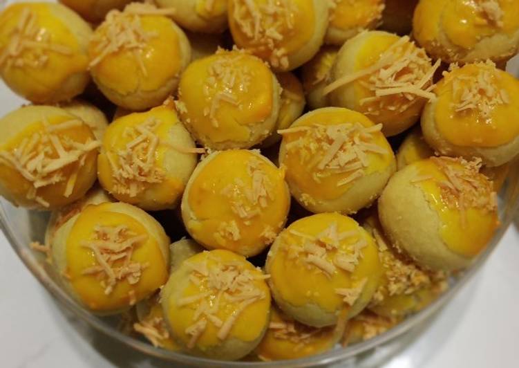 Nastar Keju Manthul!