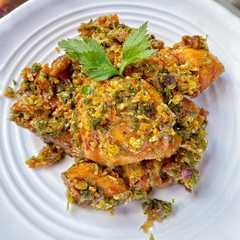 Ayam Goreng Daun Jeruk রেসিপির প্রধান ছবি