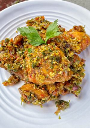 Foto resep Ayam Goreng Daun Jeruk