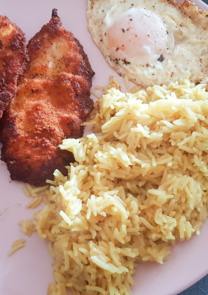 Una foto de Arroz al curry rápido
