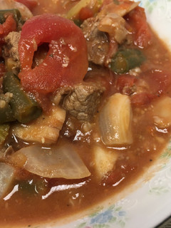 A picture of Red Wine & Tomato Beef Stew.