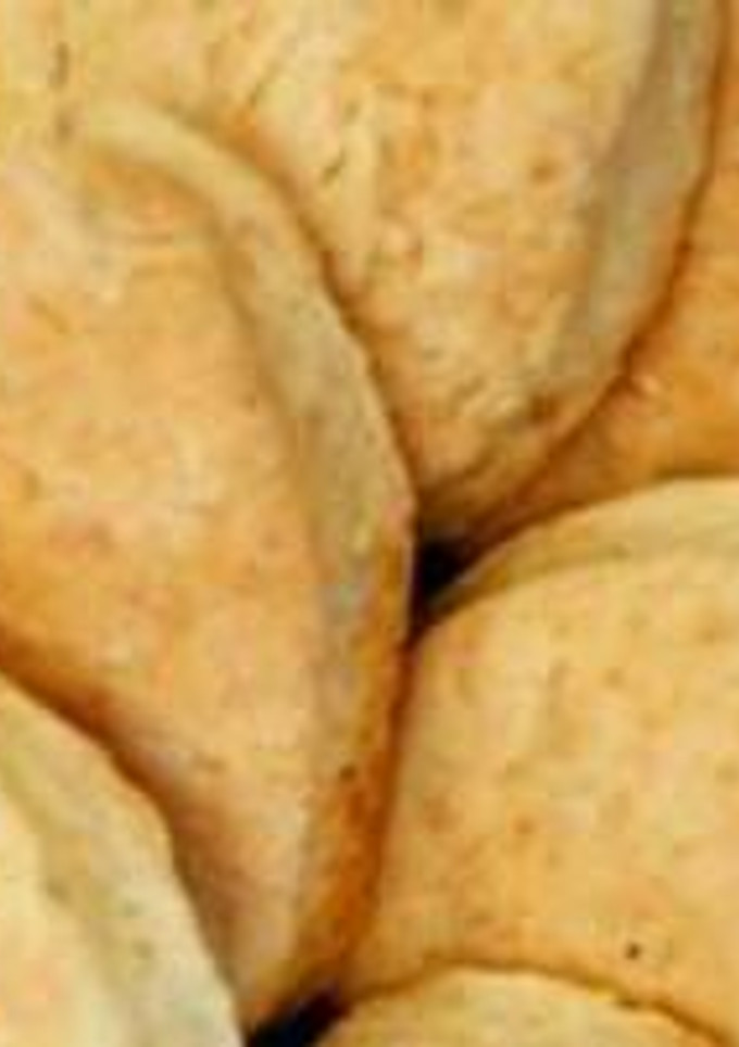 Una foto de Scones con queso😋