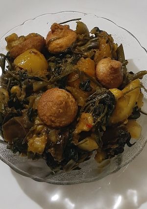 কলমি শাকের ঘন্ট(kolmi saager ghonto recipe in bengali) রেসিপির প্রধান ছবি