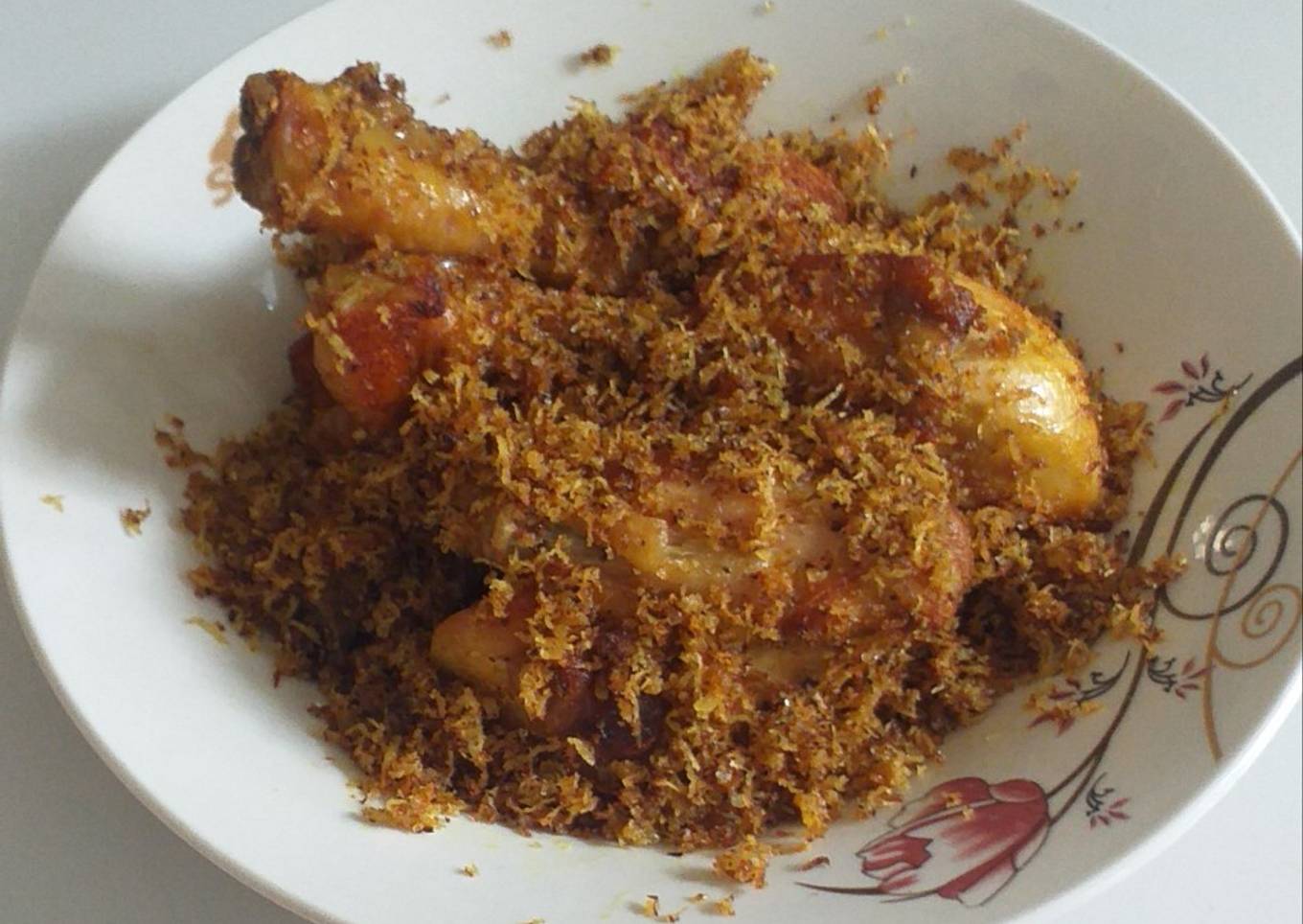 Ayam serundeng bumbu racik