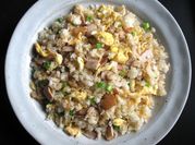 A picture of sushi rice
