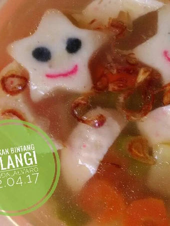 Langkah Gampang Menyiapkan Resep Sup Ikan Bintang Pelangi yang Enak Banget Anti Ribet, Uenak Banget