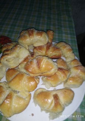 Una foto de Ahora me preparé medialunas de grasa