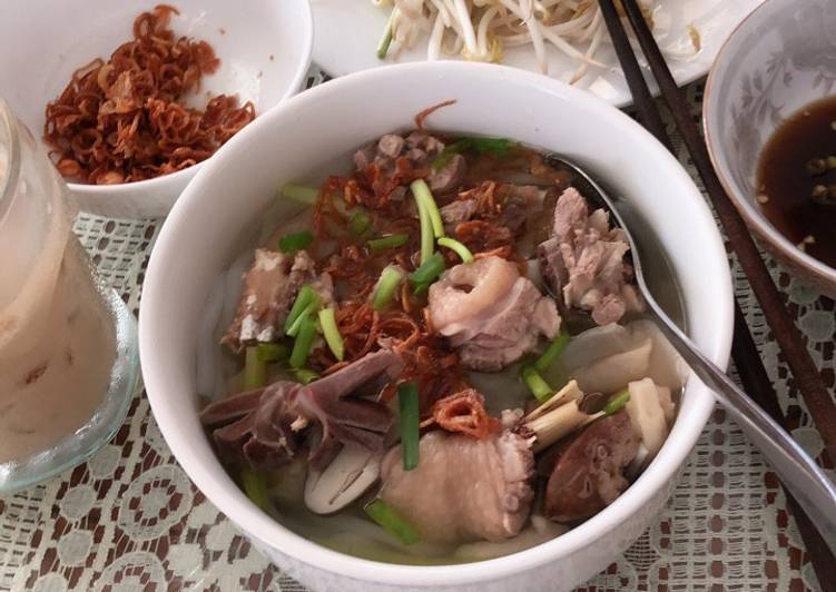 Bánh Canh Gà