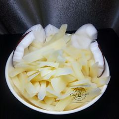A picture of Tapioca snack.