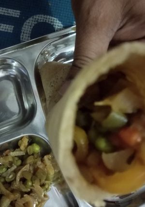 A picture of Multigrain Veg roll.
