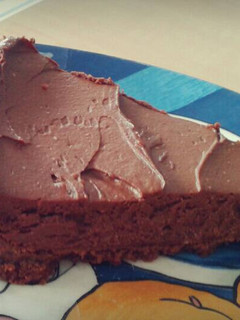 A picture of Chocolate & Carob Cheesecake.