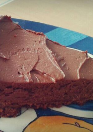 A picture of Chocolate & Carob Cheesecake.