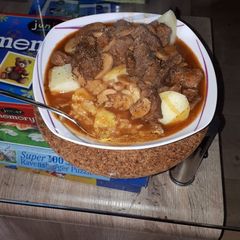 A picture of Gulasch (German Delicacy).