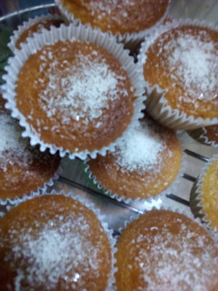Una foto de Cupcakes de vainillas 😍😜